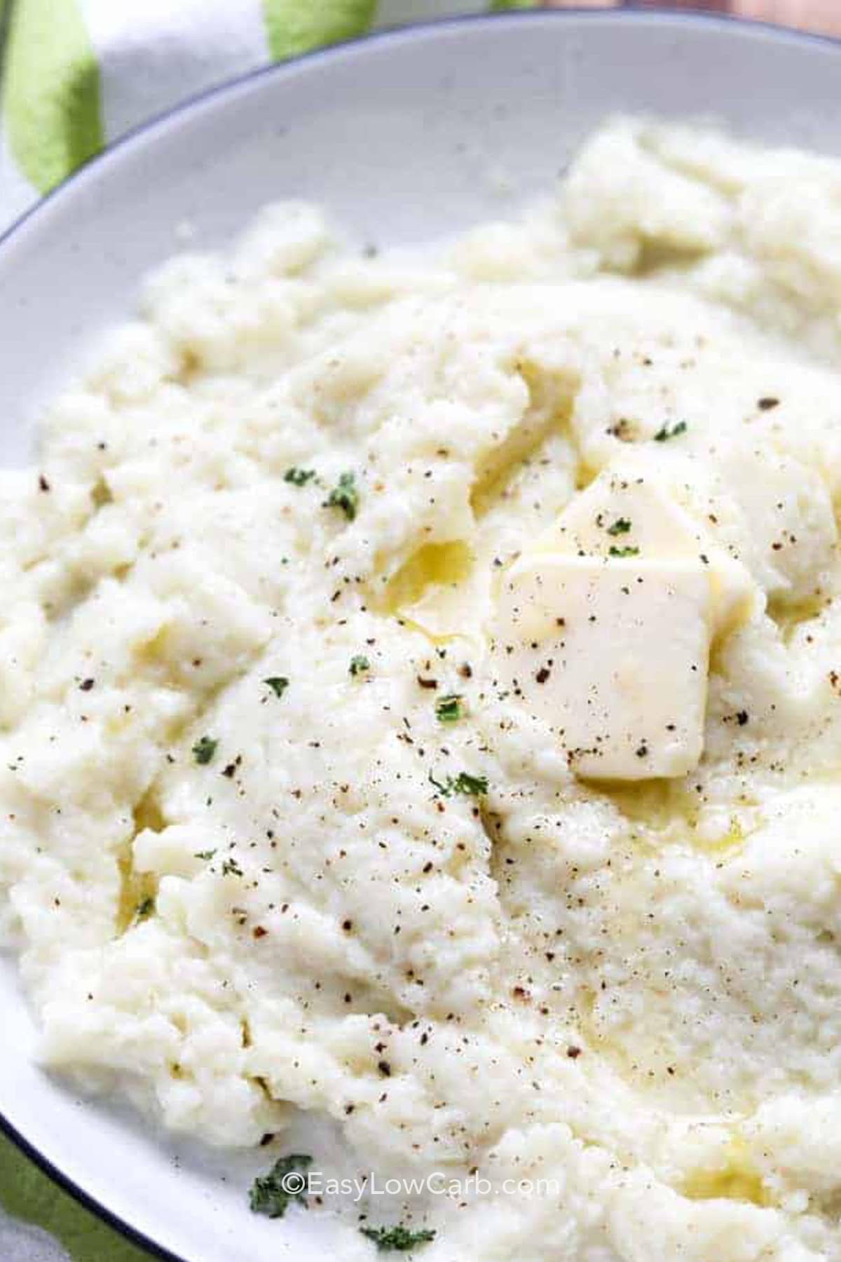 Easy Low-Carb Mashed Cauliflower: A Creamy Potato Alternative